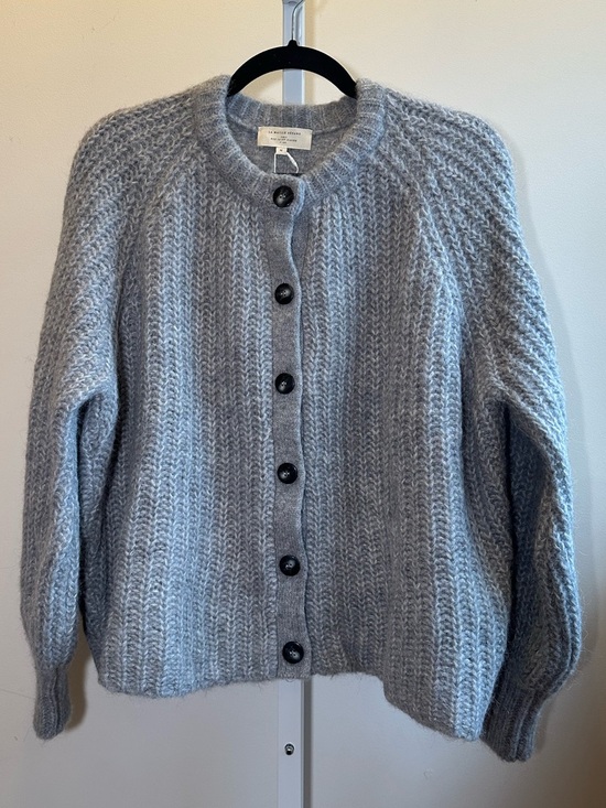 Sezane Emile Cardigan Mottled Grey Alpaca Wool Button Sweater Size M NWT - Picture 2 of 8